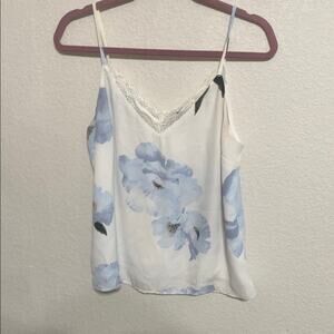 Dynamite White and Blue Floral Lace Cami